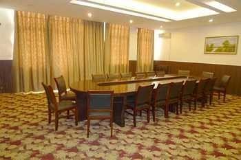 Zhengzhou Youna Hotel Huaihe Road Εξωτερικό φωτογραφία